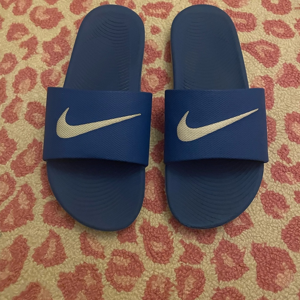 Nike Mens Slides size 7